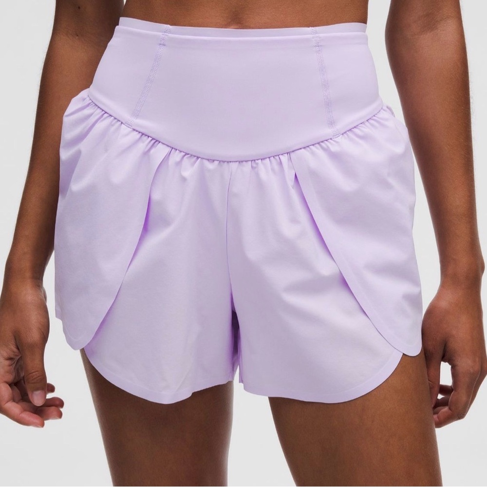 Lululemon go further shorts lavender frost